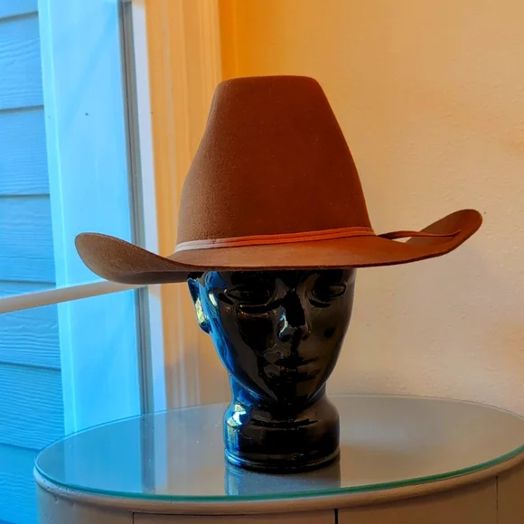 American Hat Comp. 🎉Host Pick💙Cowboy Hat - Picture 1 of 7